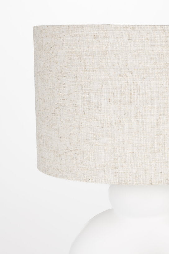 lampe-de-table-en-beton-blanc-30x30x41-5cm-bibi-zuiver-3