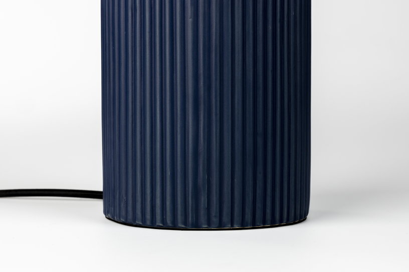 lampe-en-ceramique-bleu-royal-15x38cm-dash-zuiver-2