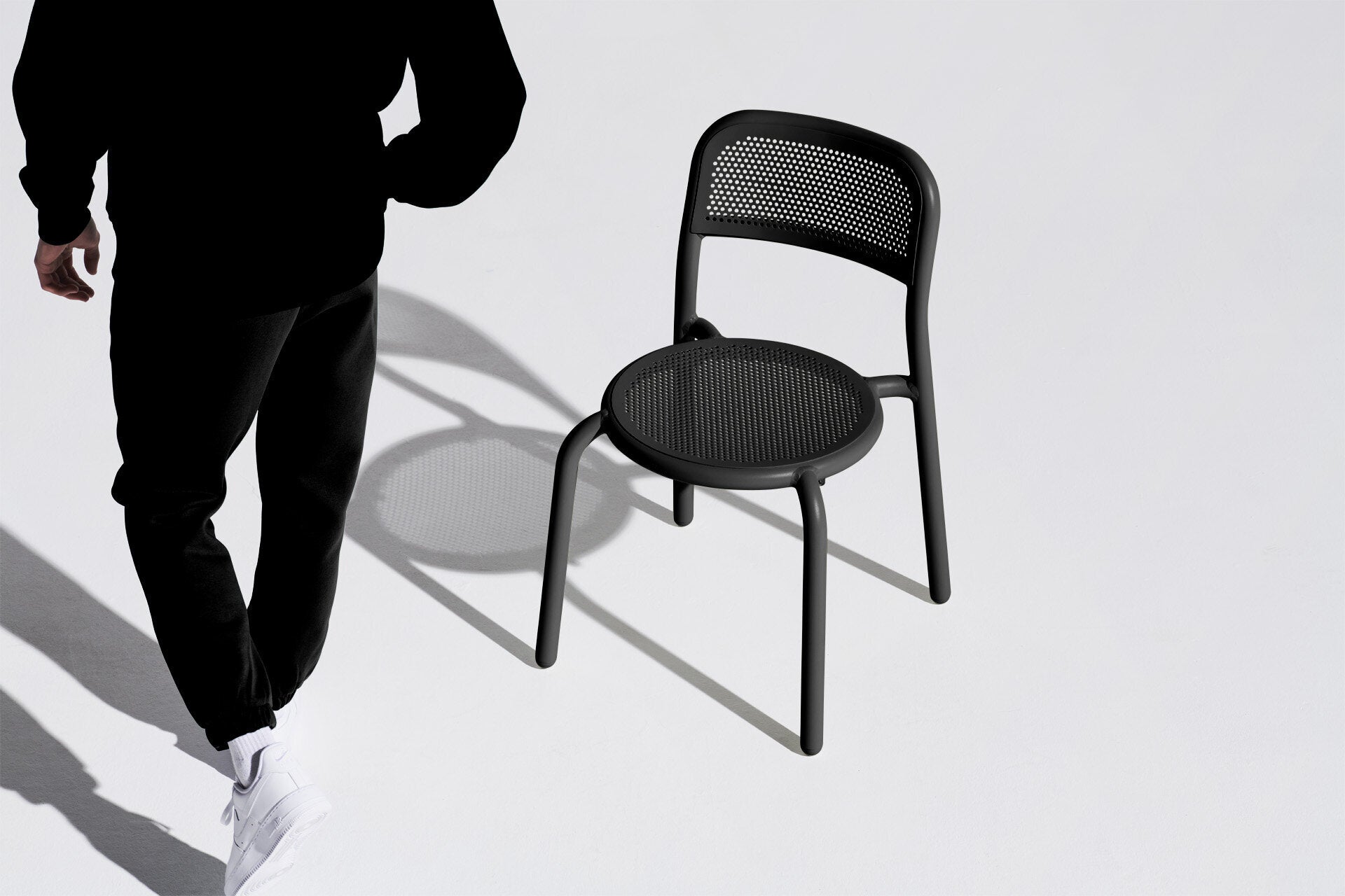 Chaise de jardin en aluminium anthracite Toni - Fatboy — 382775.jpg