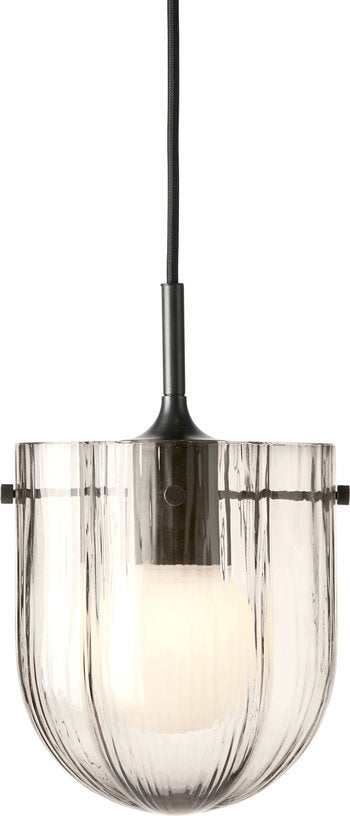 suspension-en-laiton-antique-et-verre-transparent-fume-seine-gubi-2