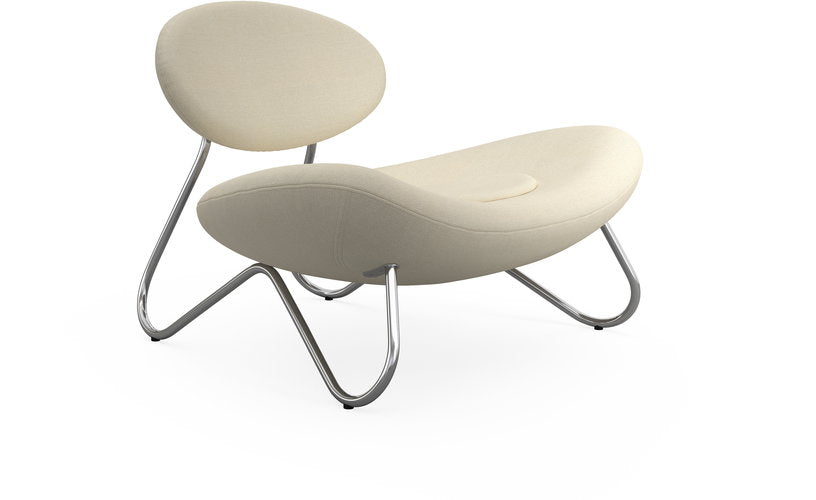 fauteuil-en-tissu-blanc-et-acier-chrome-meadow-woud-1