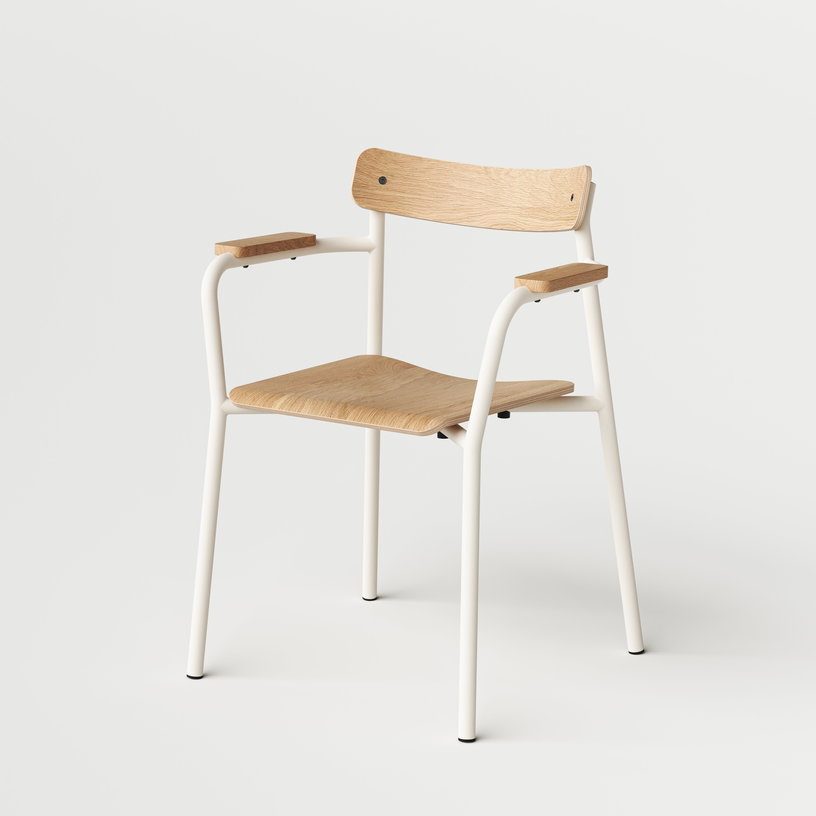 chaise-avec-accoudoirs-en-bois-eco-certifie-naturel-et-cadre-blanc-creme-etude-tiptoe-1