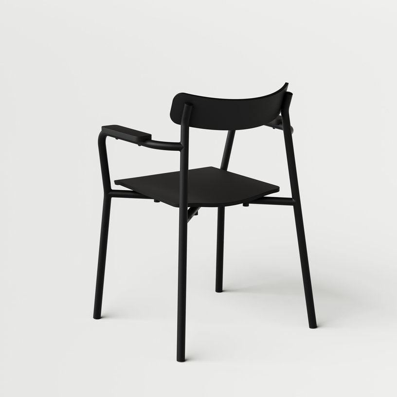 chaise-avec-accoudoirs-en-bois-eco-certifie-noir-etude-tiptoe-2