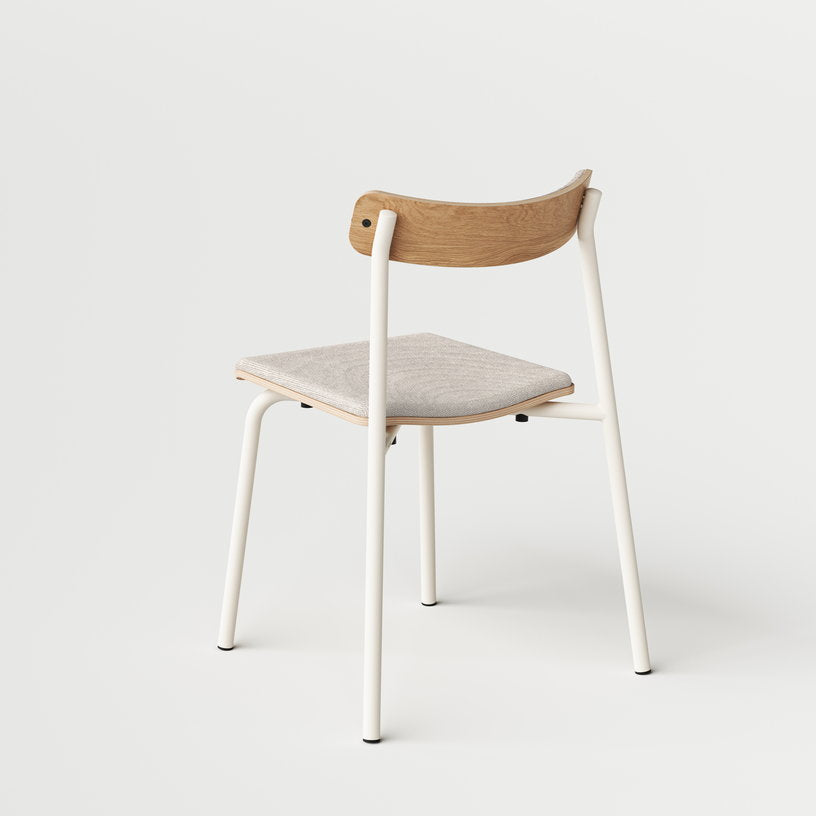 chaise-en-tissu-recycle-beige-sable-et-cadreblanc-creme-etude-tiptoe-2