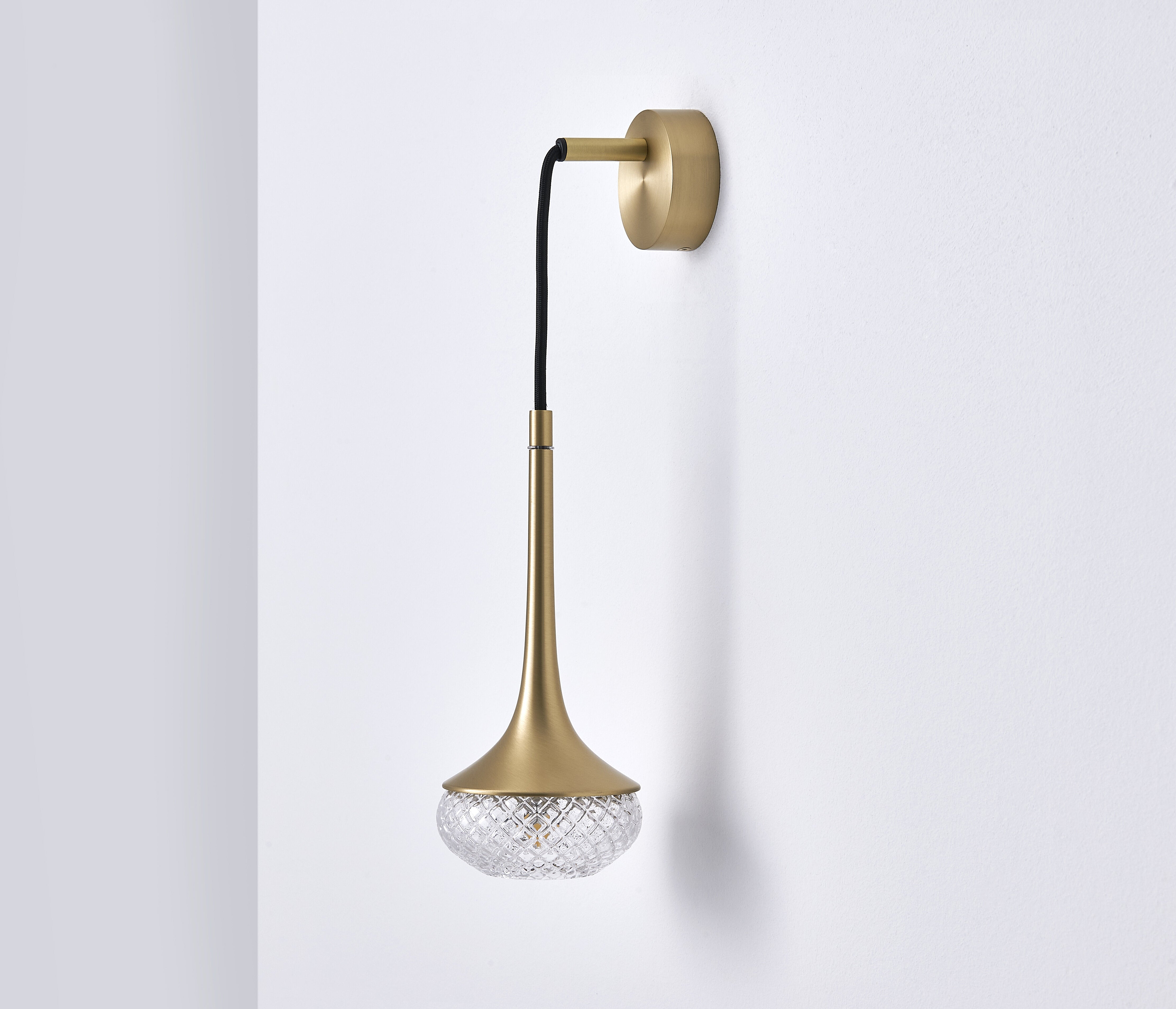 Applique murale en laiton Fléa - CVL Luminaires — 387847.jpg
