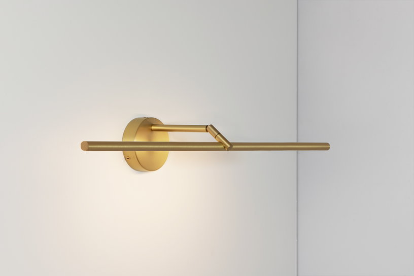 applique-murale-avec-socle-rond-en-laiton-satine-81cm-airy-cvl-luminaires-2