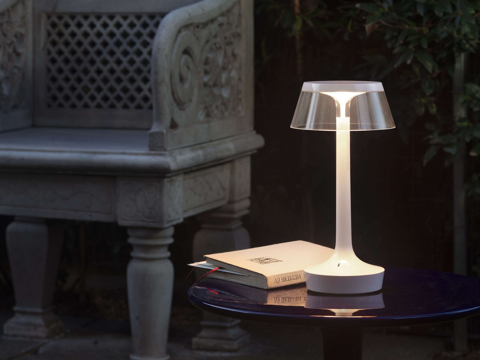 Lampe sans fil blanche 13x27cm Bon jour - Flos — 388717.jpg