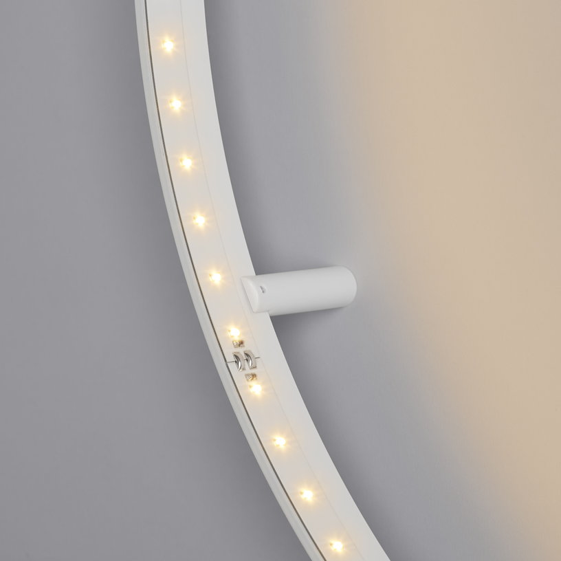 applique-murale-en-acier-blanc-62cm-curve-le-deun-6