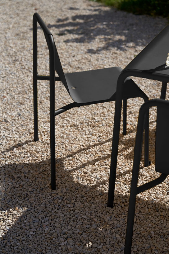 table-de-jardin-en-acier-thermolaque-noir-graphite-8-places-190x90cm-panorama-tiptoe-3