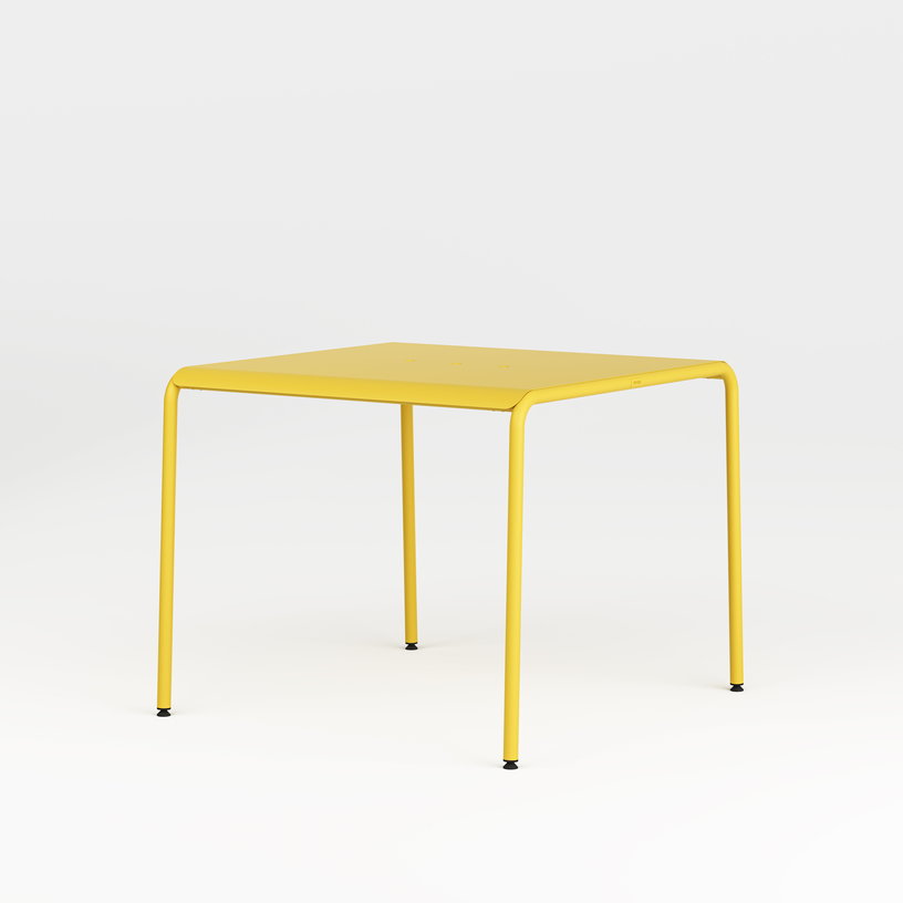 table-de-jardin-en-acier-thermolaque-jaune-soleil-2-places-90x90cm-panorama-tiptoe-1