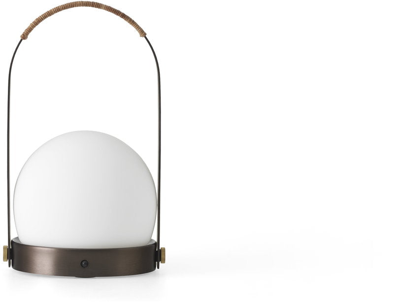 lampe-de-table-portable-en-verre-et-aluminium-bronze-13-5x24-5cm-carrie-audo-3