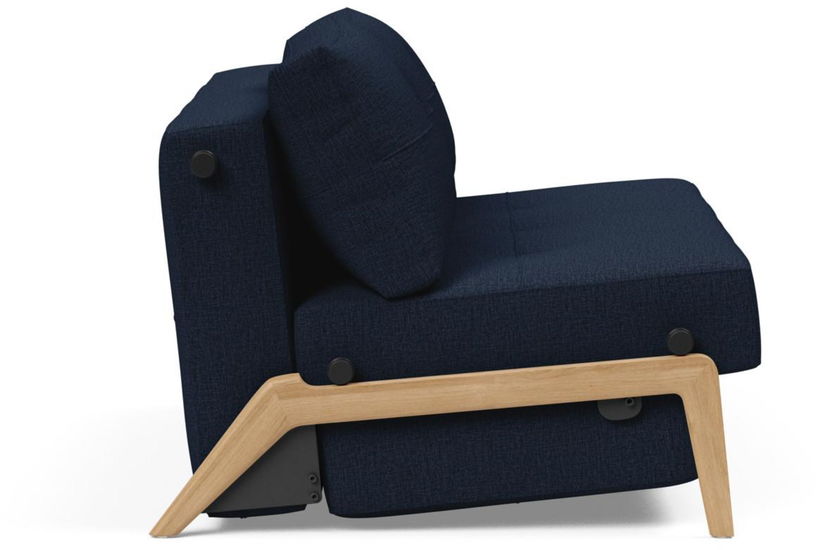 canape-convertible-pied-en-chene-et-tissu-mixed-dance-blue-140-200cm-cubed-02-innovation-living-3