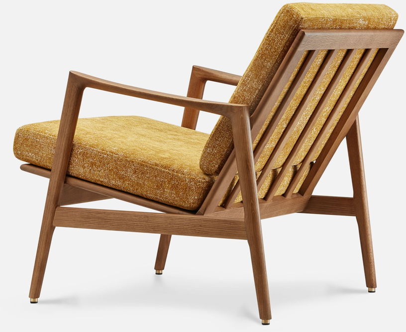 fauteuil-en-chene-fonce-et-assise-en-tissu-marble-moutarde-stefan-lounge-366-concept-3