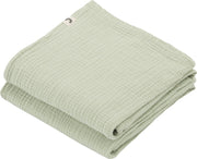 lange-en-gaze-de-coton-60-x-60-cm-vert-amande-les-petits-the-cool-republic-1