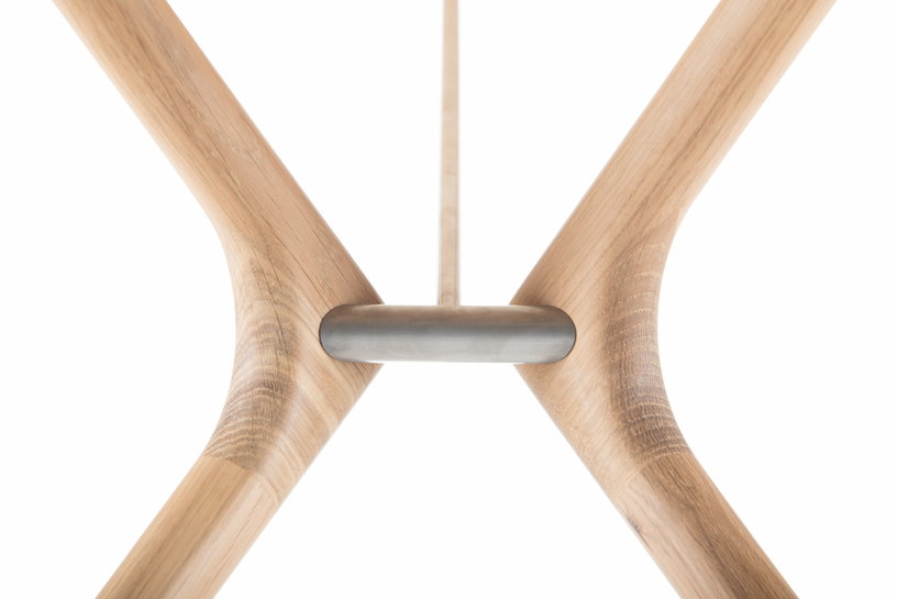 table-a-manger-en-chene-180-x-90-cm-tink-gazzda-3