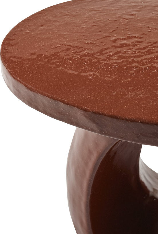 table-d-appoint-en-gres-rust-52x37x45cm-ame-serax-4