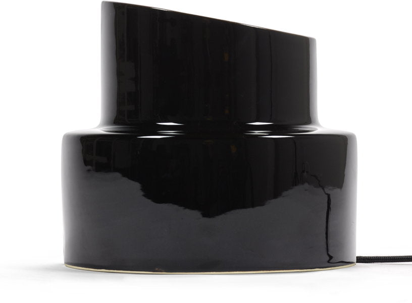 lampe-en-gres-noir-22-5x21cm-pillar-serax-3