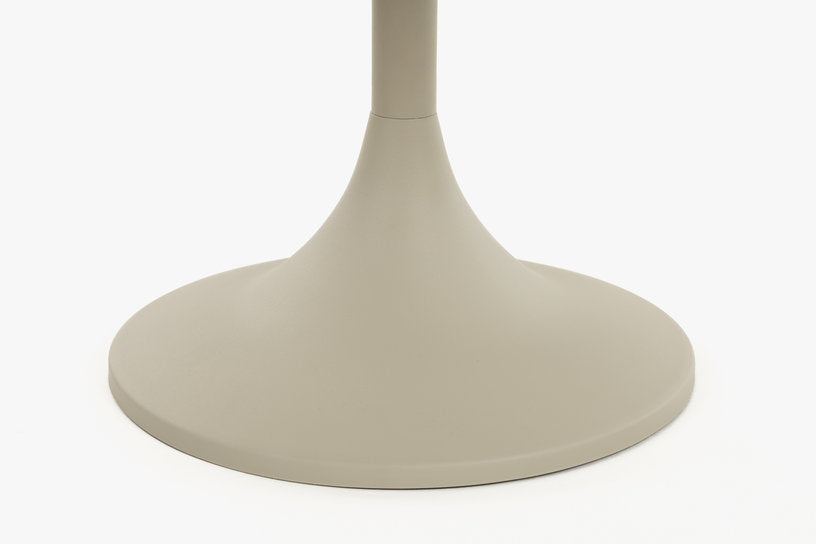 table-basse-en-acier-beige-69x42cm-jason-zuiver-3
