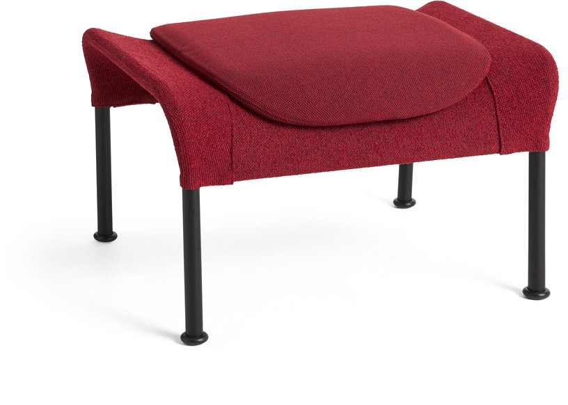 repose-pied-en-tissu-rouge-et-acier-noir-o2-hay-1