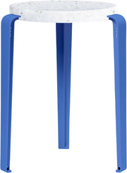 tabouret-en-plastique-recycle-bleu-azur-lou-tiptoe-1
