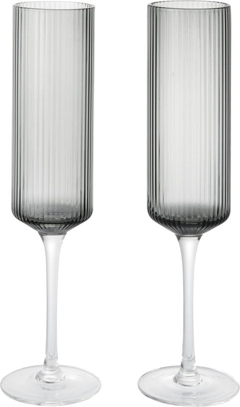 flutes-a-champagne-en-verre-fume-22x6cm-ripple-ferm-living-1