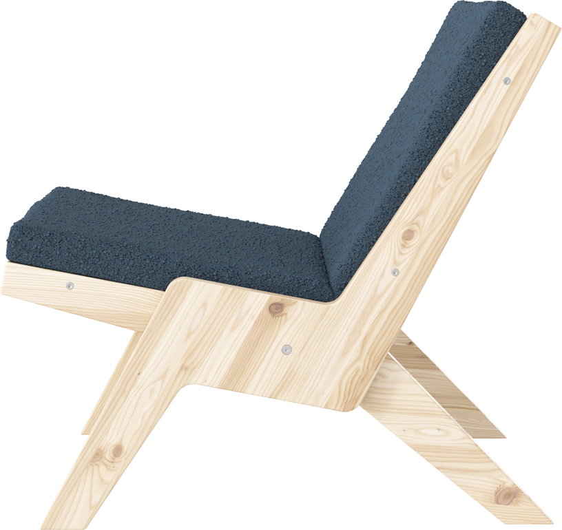 fauteuil-en-pin-naturel-et-tissu-bleu-sway-karup-design-2