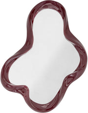 miroir-mural-en-polyresine-rouge-violeta-bloomingville-1