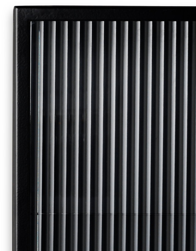 armoire-murale-en-metal-noir-35x100cm-haze-ferm-living-7