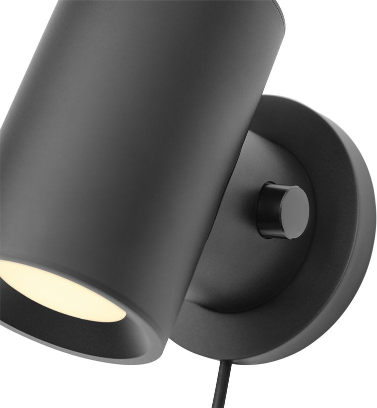 applique-murale-en-aluminium-noir-15x10x7cm-beam-muuto-2
