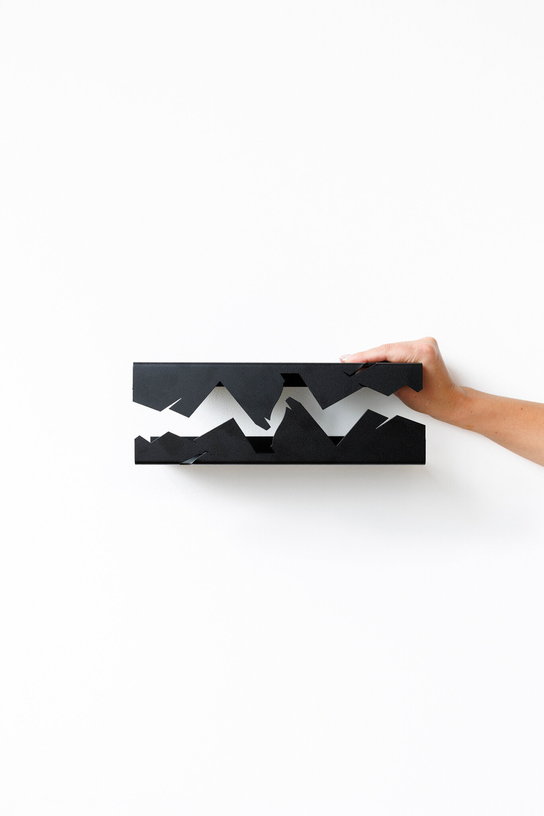 etagere-murale-en-acier-noir-31x2x9cm-mountains-emko-6