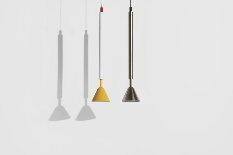suspension-en-acier-blanc-rouge-jaune-et-verre-21-6x110cm-pyl-petite-friture-4