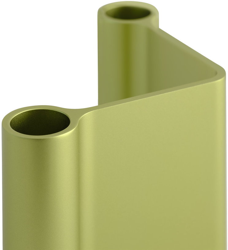 bougeoir-en-aluminum-vert-10x11cm-pair-muuto-3