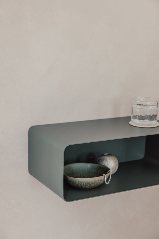 table-de-chevet-suspendue-en-acier-vert-47x17x25cm-nelio-metallbude-2