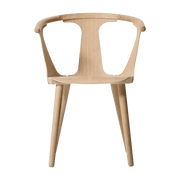 4 Chaises en chêne naturel SK1 In Between - &tradition - The Cool Republic