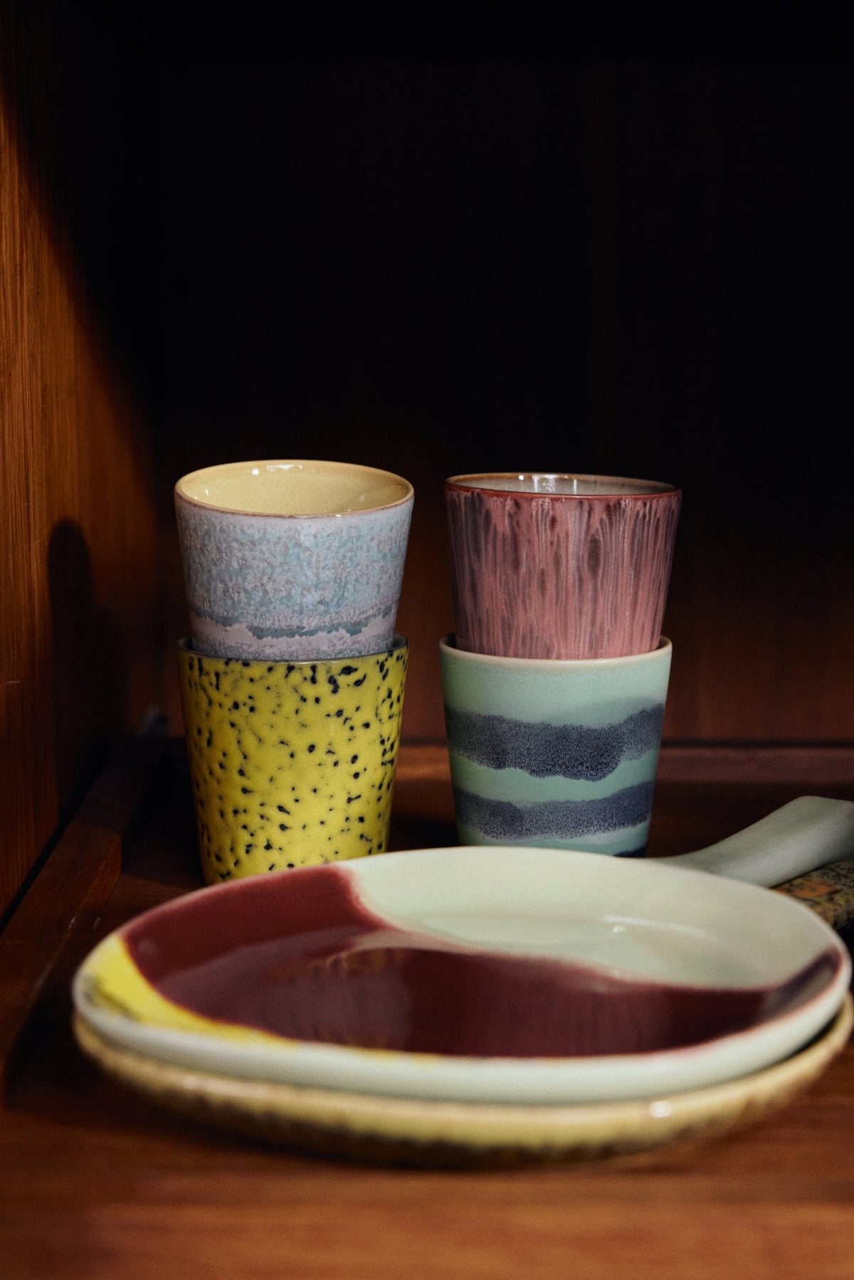 4 Tasses à café en grès coloré 230ml Vaisselle 70s - HKLiving - The Cool Republic