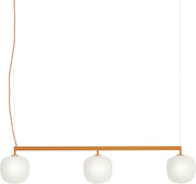 Suspension en aluminium orange et verre soufflé 110x23cm Rime - Muuto — 401758.jpg