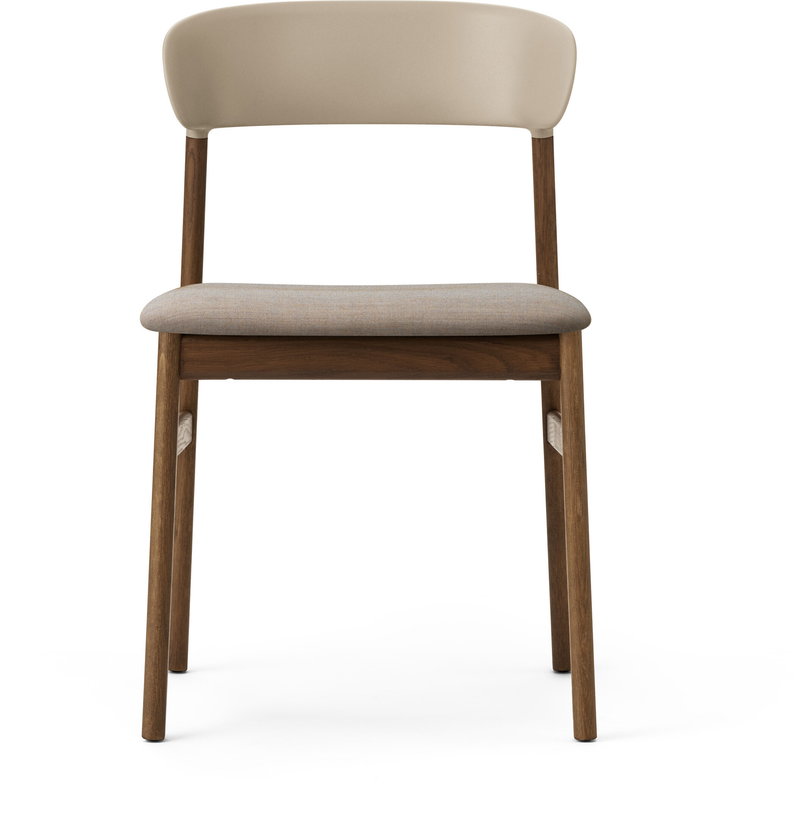chaise-en-tissu-beige-remix-242-et-chene-fume-herit-normann-copenhagen-1
