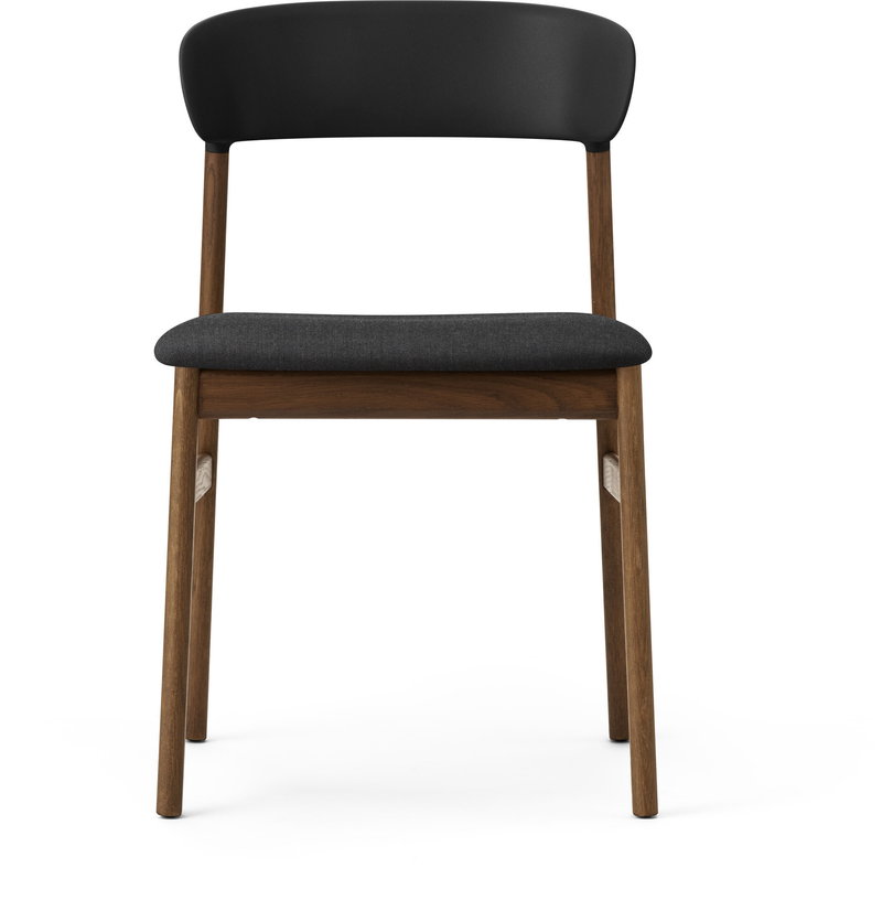 chaise-en-tissu-noir-remix-173-et-chene-fume-herit-normann-copenhagen-1