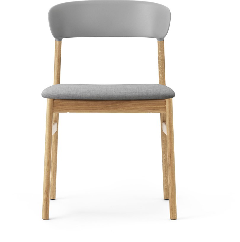 chaise-en-tissu-gris-remix-123-et-chene-herit-normann-copenhagen-1