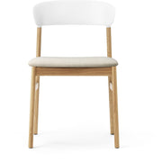 chaise-en-tissu-blanc-remix-113-et-chene-herit-normann-copenhagen-1