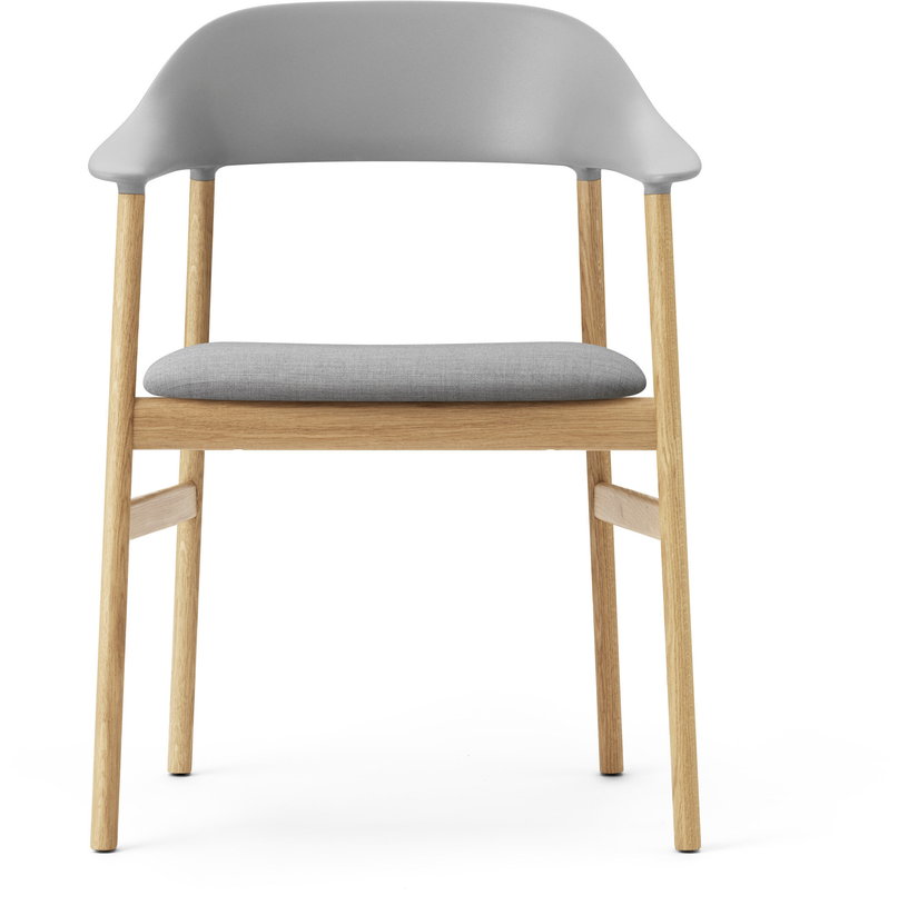 chaise-avec-accoudoirs-en-tissu-gris-remix-123-et-chene-herit-normann-copenhagen-1