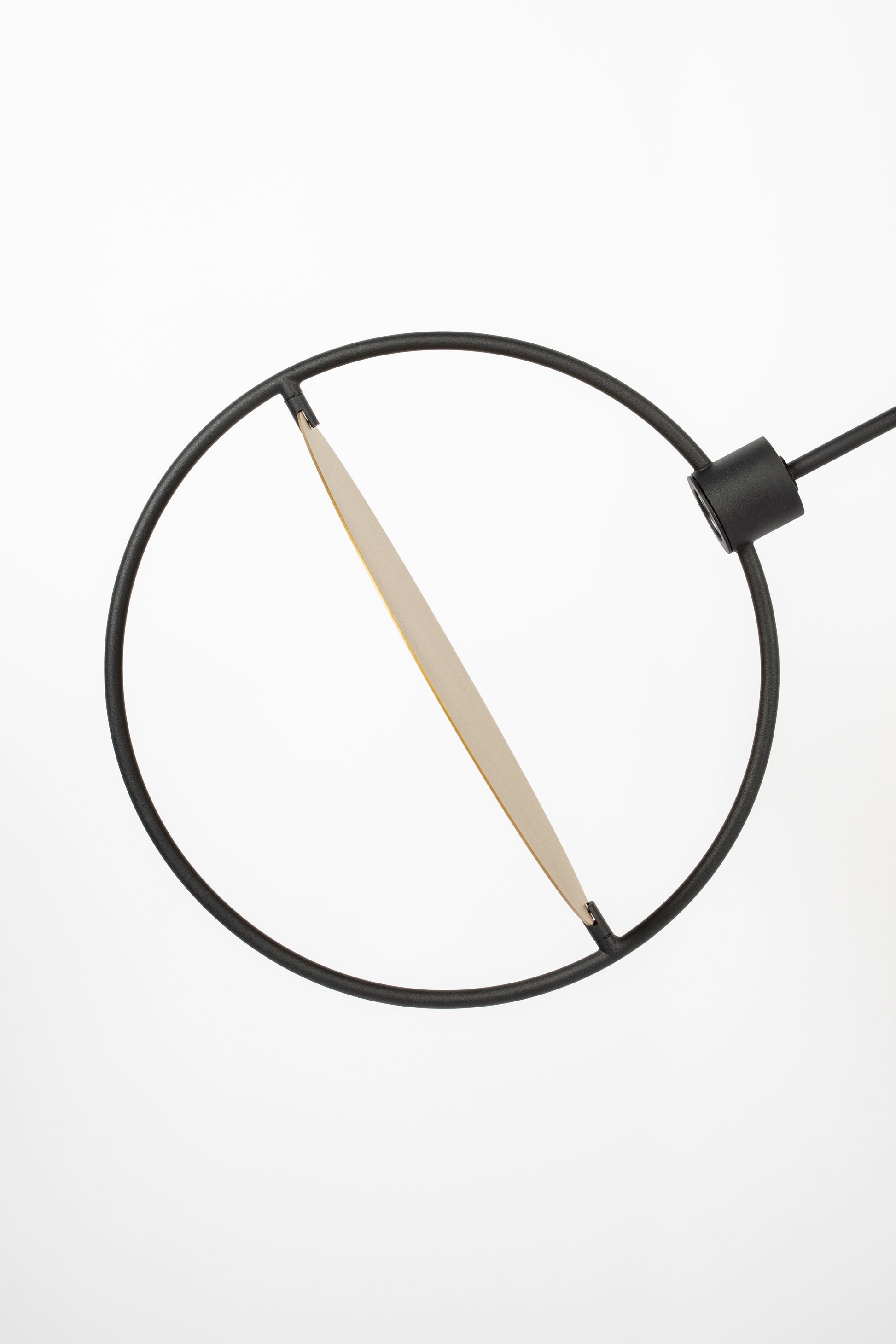 Lampadaire en fer noir 30x97x141cm Sirius - Zuiver — 402740.jpg