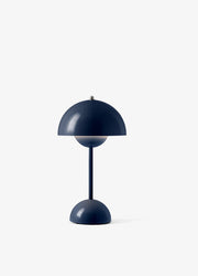 lampe-a-poser-sans-fil-bleu-acier-flowerpot-vp9-tradition-1