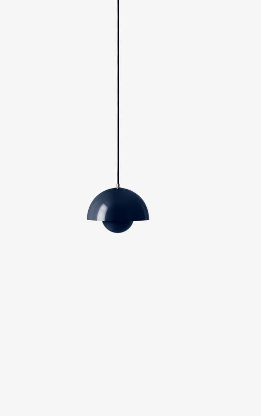 suspension-en-acier-bleu-acier-23cm-flowerpot-vp1-tradition-2