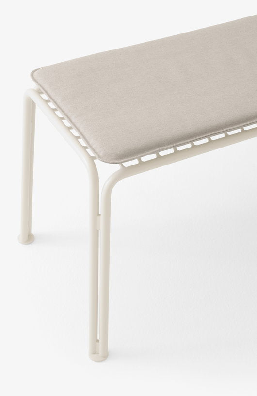 coussin-de-siege-en-tissu-beige-thorvald-sc112-tradition-2