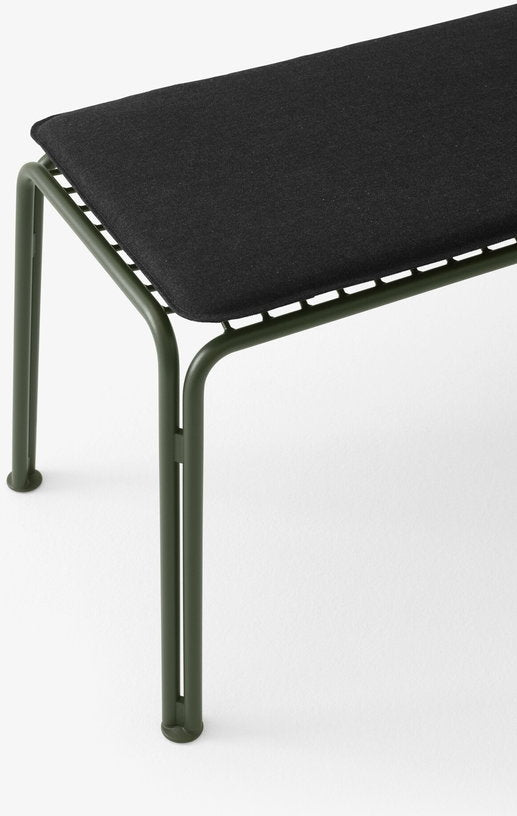 coussin-de-siege-en-tissu-noir-thorvald-sc112-tradition-6