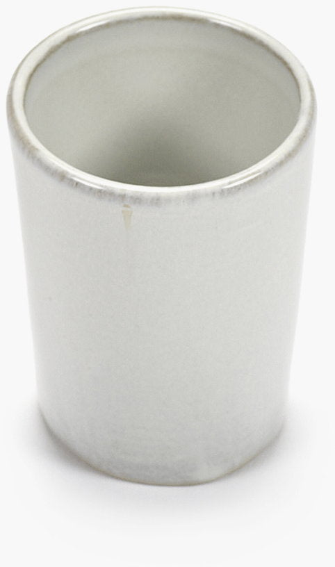 tasse-a-cafe-en-gres-blanc-casse-5x6-5cm-la-mere-serax-5