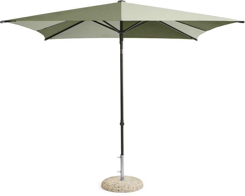 parasol-carre-vert-et-vert-fonce-240x240x248cm-terrazza-hay-2