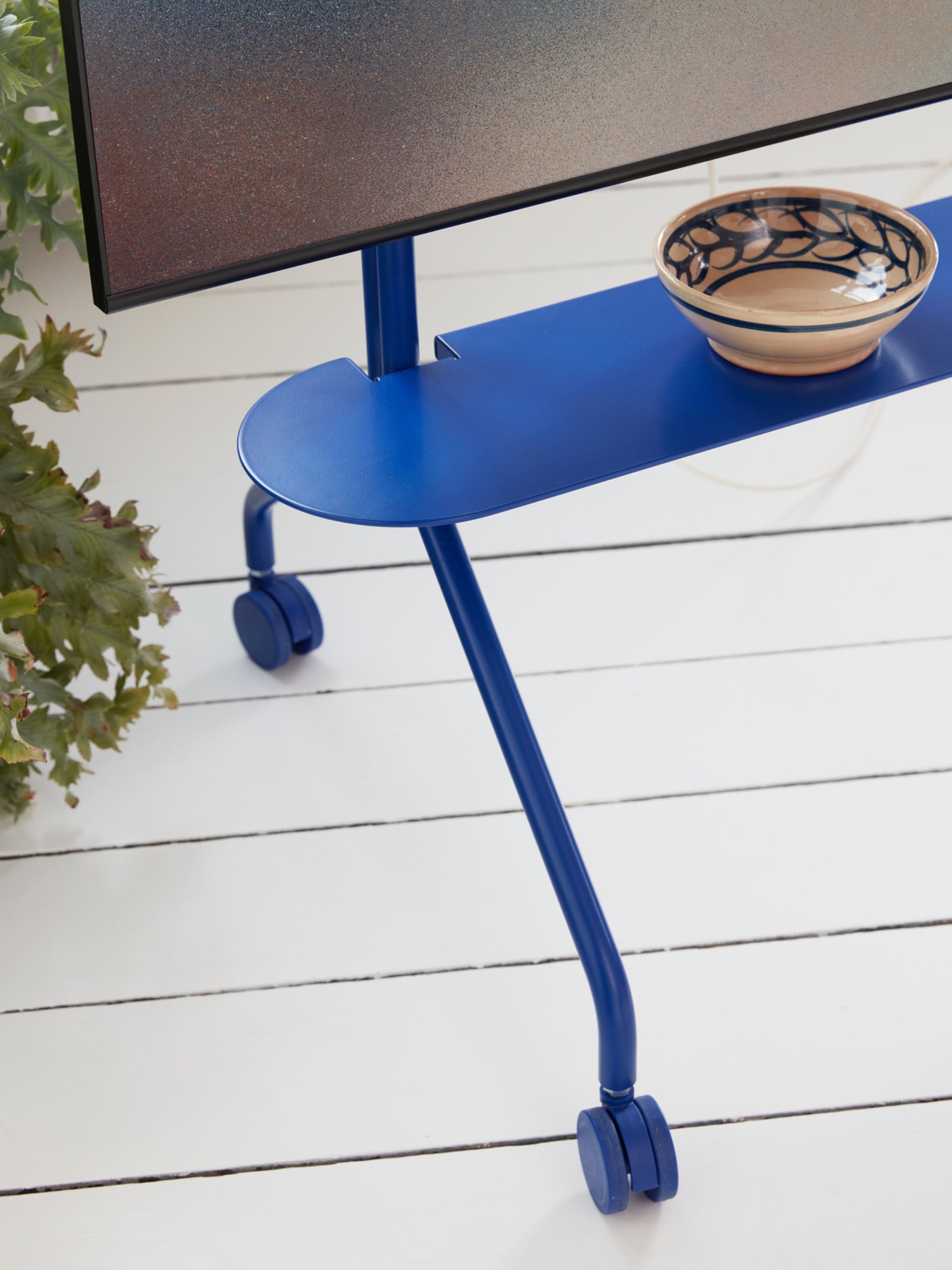 Support pour tv en métal bleu marine 107x78x54 cm Moon Rollin' - Pedestal — 405502.jpg