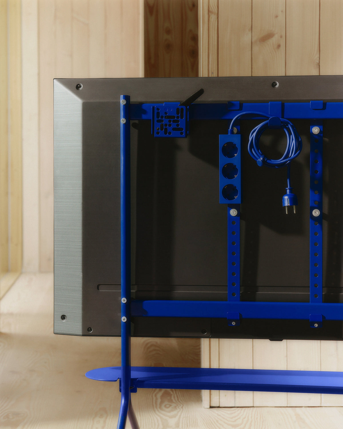 Tablette pour support tv en métal bleu marine 99x18cm Pipe - Pedestal — 405629.jpg
